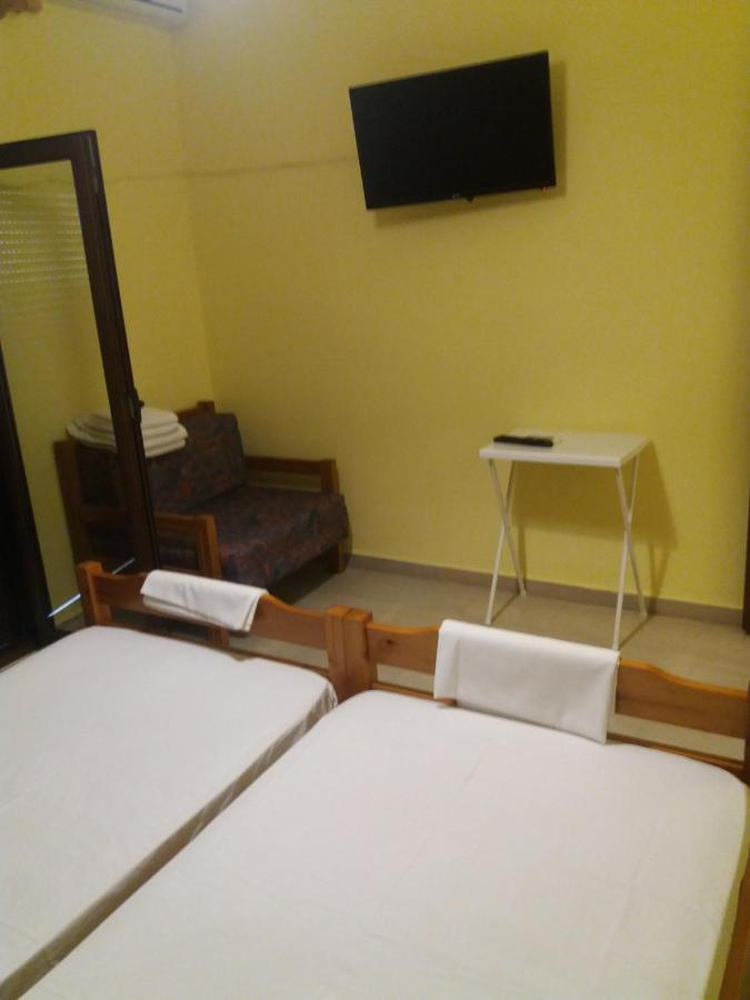 P.A.G Apartments Néa Róda Kültér fotó