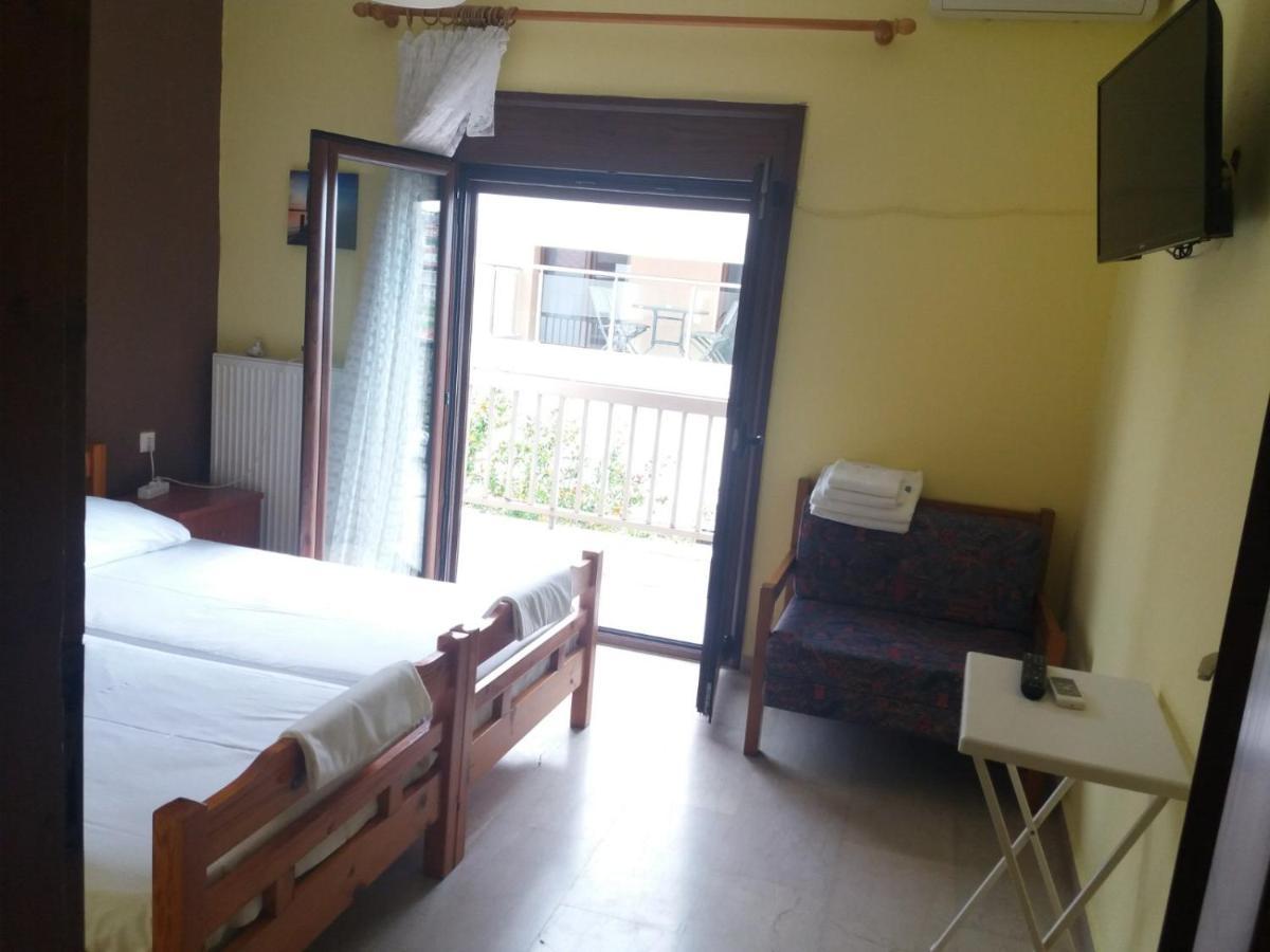 P.A.G Apartments Néa Róda Kültér fotó