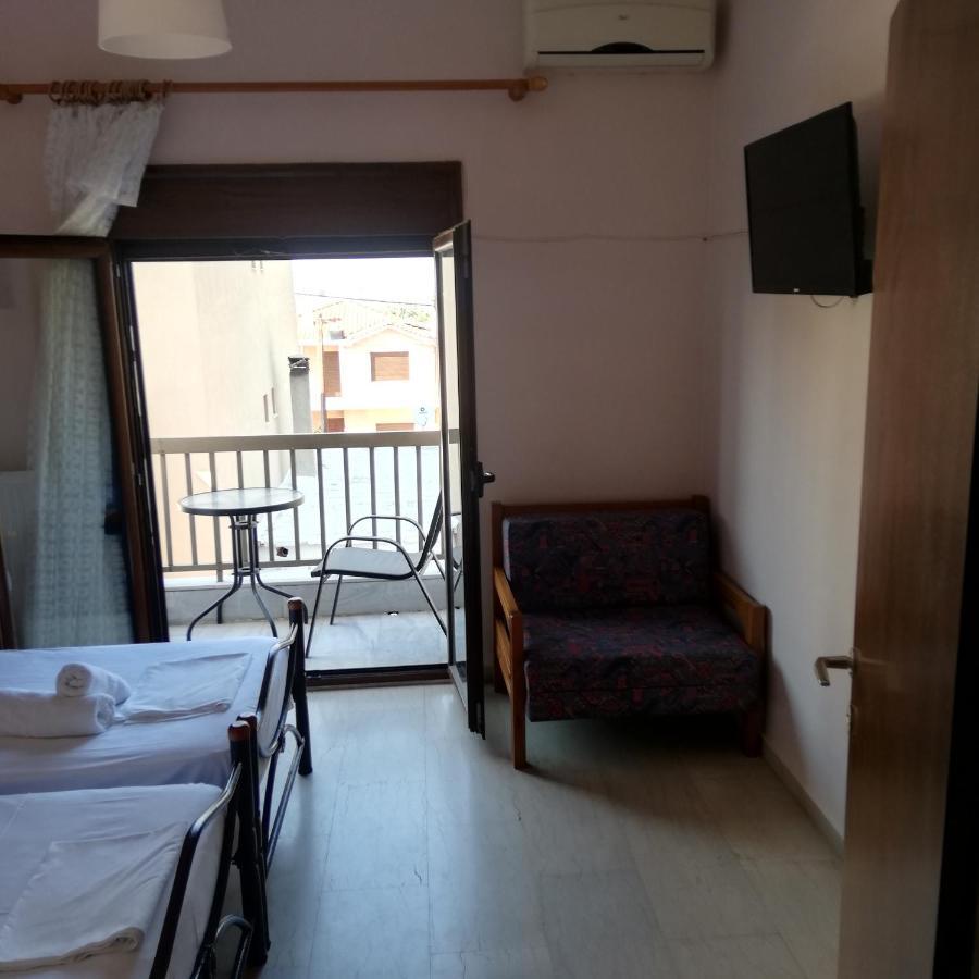 P.A.G Apartments Néa Róda Kültér fotó