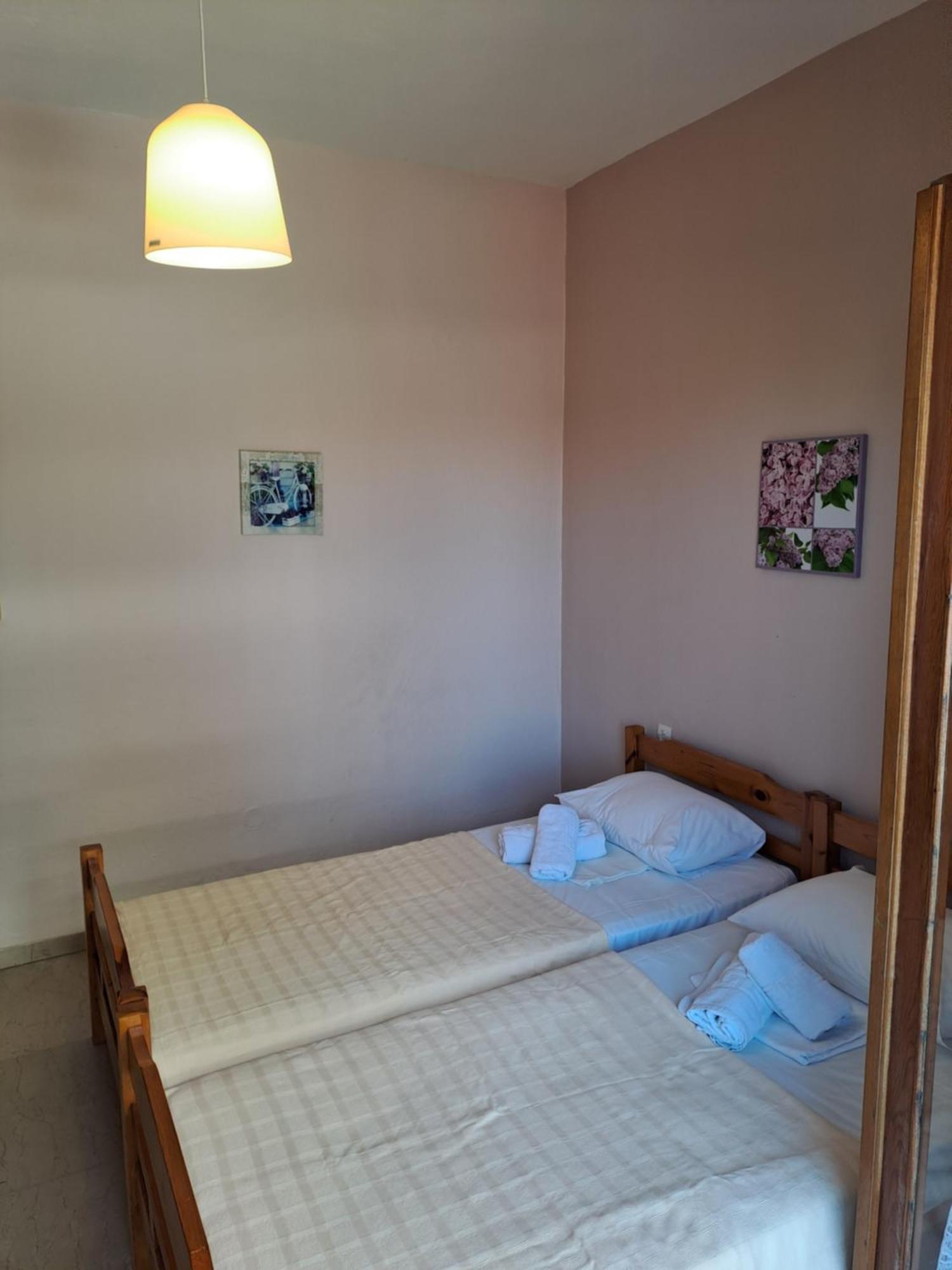 P.A.G Apartments Néa Róda Szoba fotó